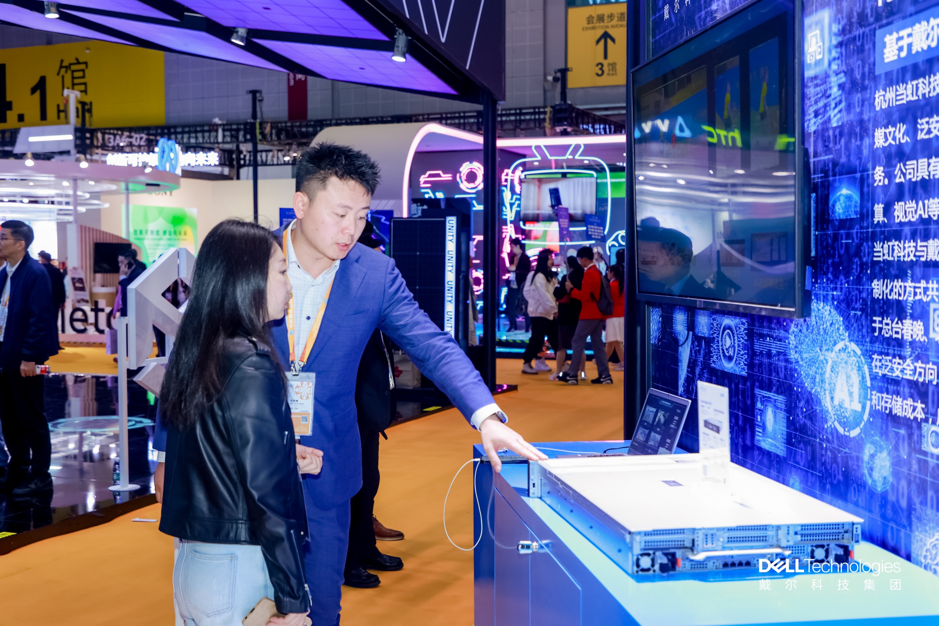 当虹科技@进博会：与Intel、Dell一起，打造沉浸式视听体验